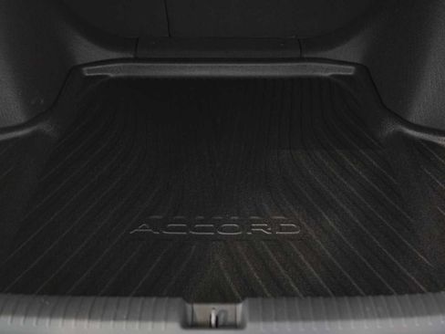 Used 2024 Honda Accord EX image 27