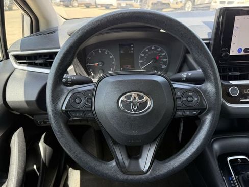 Used 2024 Toyota Corolla LE FWD image 13