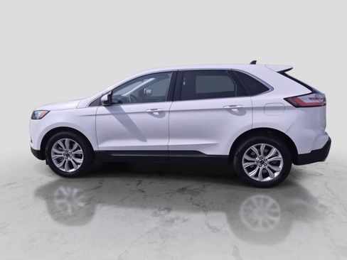 Used 2024 Ford Edge Titanium AWD/4WD image 5