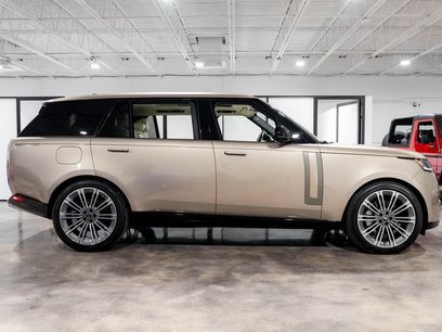 Used 2024 Land Rover Range Rover Long Wheelbase SE