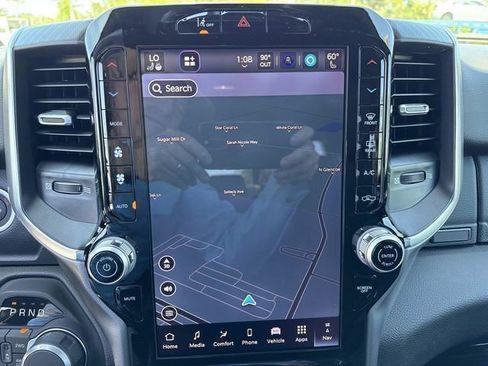 New 2026 RAM 1500 4x4 Crew Cab image 24