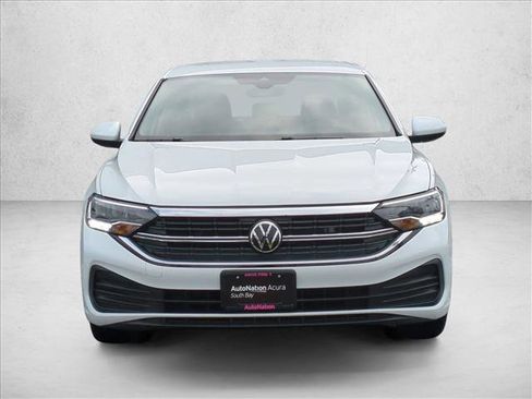 Used 2024 Volkswagen Jetta S image 2