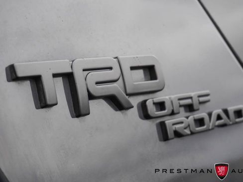 Used 2024 Toyota 4Runner TRD Off-Road Premium w/ Moonroof Package image 4