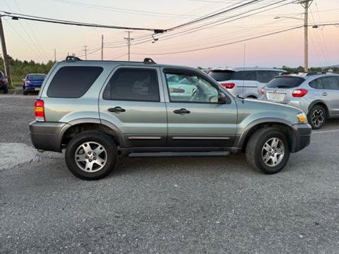 Used 2005 Ford Escape XLT FWD image 8