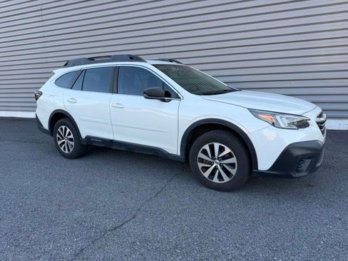 Used 2021 Subaru Outback AWD/4WD image 1