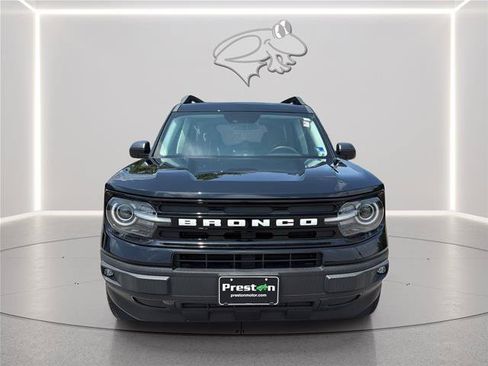 Certified 2022 Ford Bronco Sport Outer Banks w/ Tech Package AWD/4WD image 2