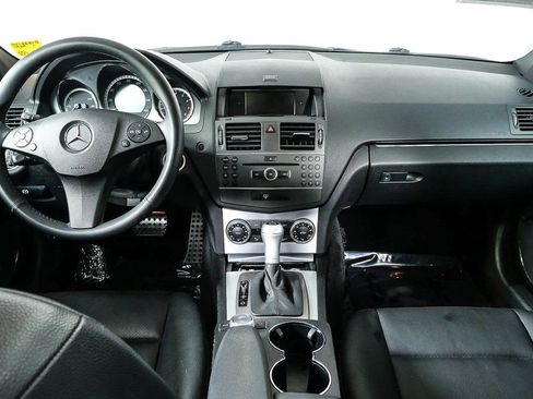 Used 2011 Mercedes-Benz C 300 Sedan image 19