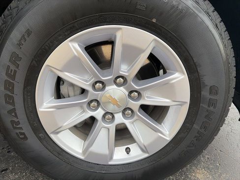 Used 2026 Chevrolet Silverado 1500 LT AWD/4WD image 6