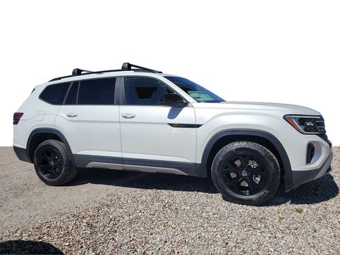 New 2026 Volkswagen Atlas Peak Edition AWD/4WD image 5