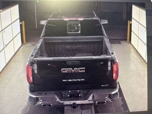 Used 2022 GMC Sierra 1500 SLT image 5