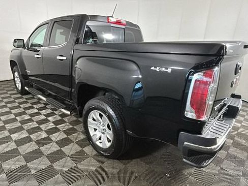 Used 2018 GMC Canyon SLE AWD/4WD image 4