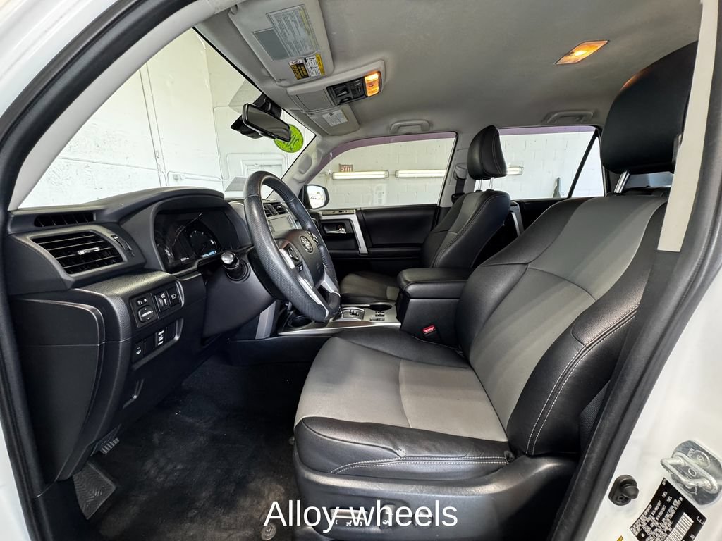 Used 2020 Toyota 4Runner SR5 Premium AWD/4WD image 12