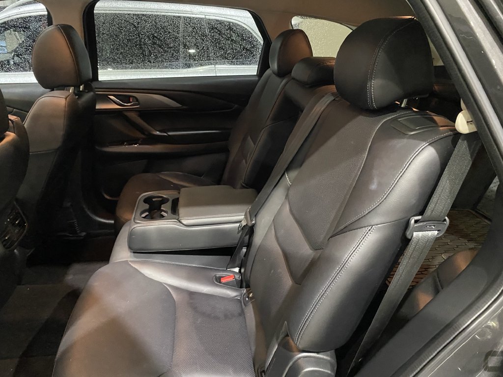 Used 2023 MAZDA CX-9 Touring Plus AWD/4WD image 5