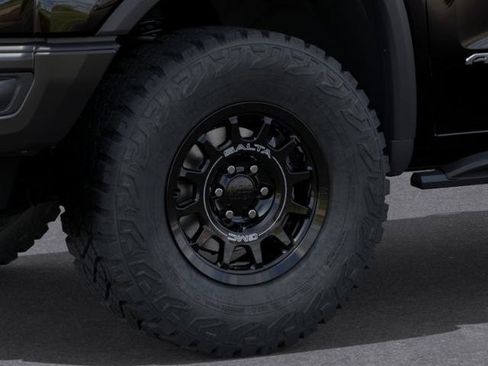 New 2026 GMC Sierra 1500 AT4X AWD/4WD image 9