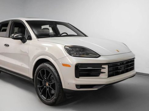 New 2025 Porsche Cayenne image 91
