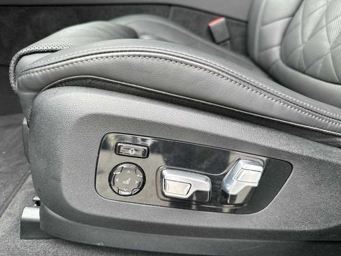 Used 2024 BMW X6 xDrive40i image 10