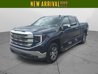 Used 2022 GMC Sierra 1500 SLT w/ SLT Premium Plus Package