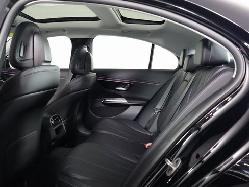 Certified 2025 Mercedes-Benz E 350 4MATIC Sedan w/ Winter Package image 11