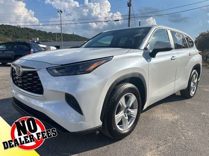 Used 2023 Toyota Highlander L