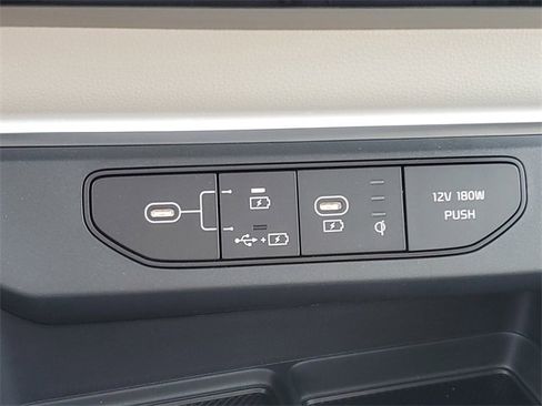 New 2026 Kia Carnival SX w/ SX Dark Edition Package image 30