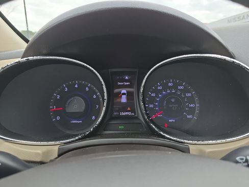 Used 2013 Hyundai Santa Fe Sport image 22