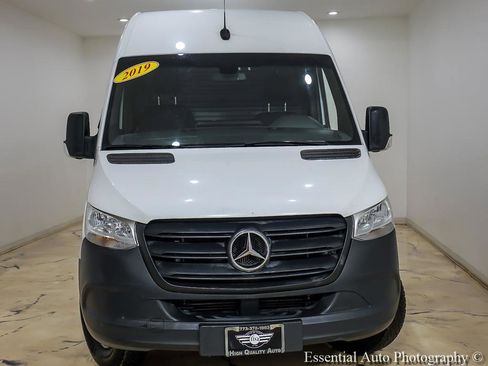 Used 2019 Mercedes-Benz Sprinter 170 Cargo w/ Driver Convenience Package image 5