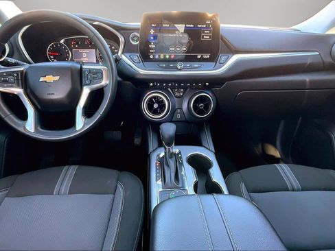 Used 2023 Chevrolet Blazer LT image 7