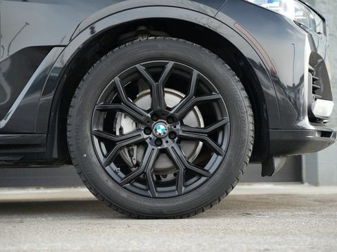 Used 2020 BMW X7 xDrive40i w/ Luxury Seating Package image 9