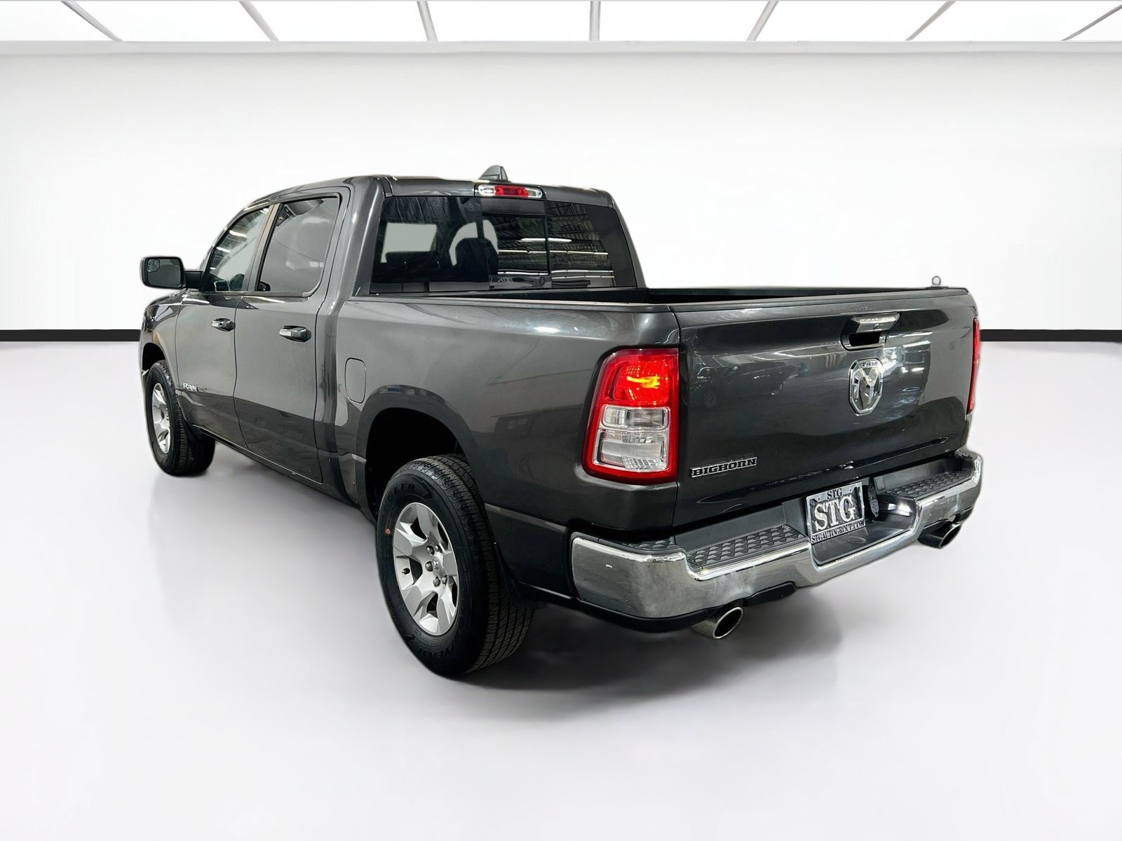 Used 2019 RAM 1500 Big Horn RWD image 6