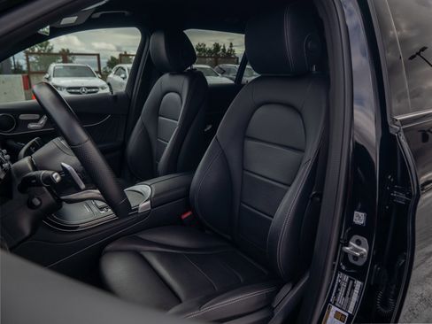 Certified 2022 Mercedes-Benz GLC 300 4MATIC image 17
