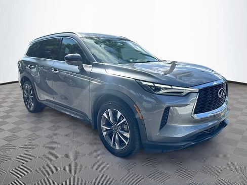 Certified 2023 INFINITI QX60 Luxe w/ Cargo Package AWD/4WD image 4