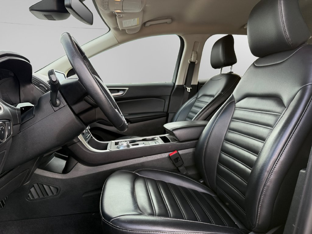 Certified 2024 Ford Edge SEL AWD/4WD image 9