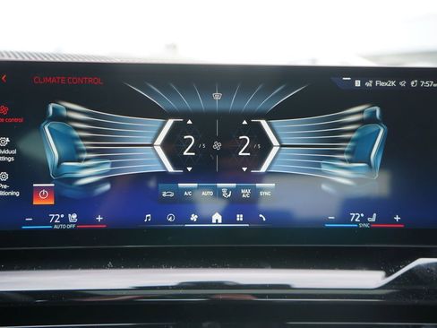 Used 2025 BMW 530i image 18