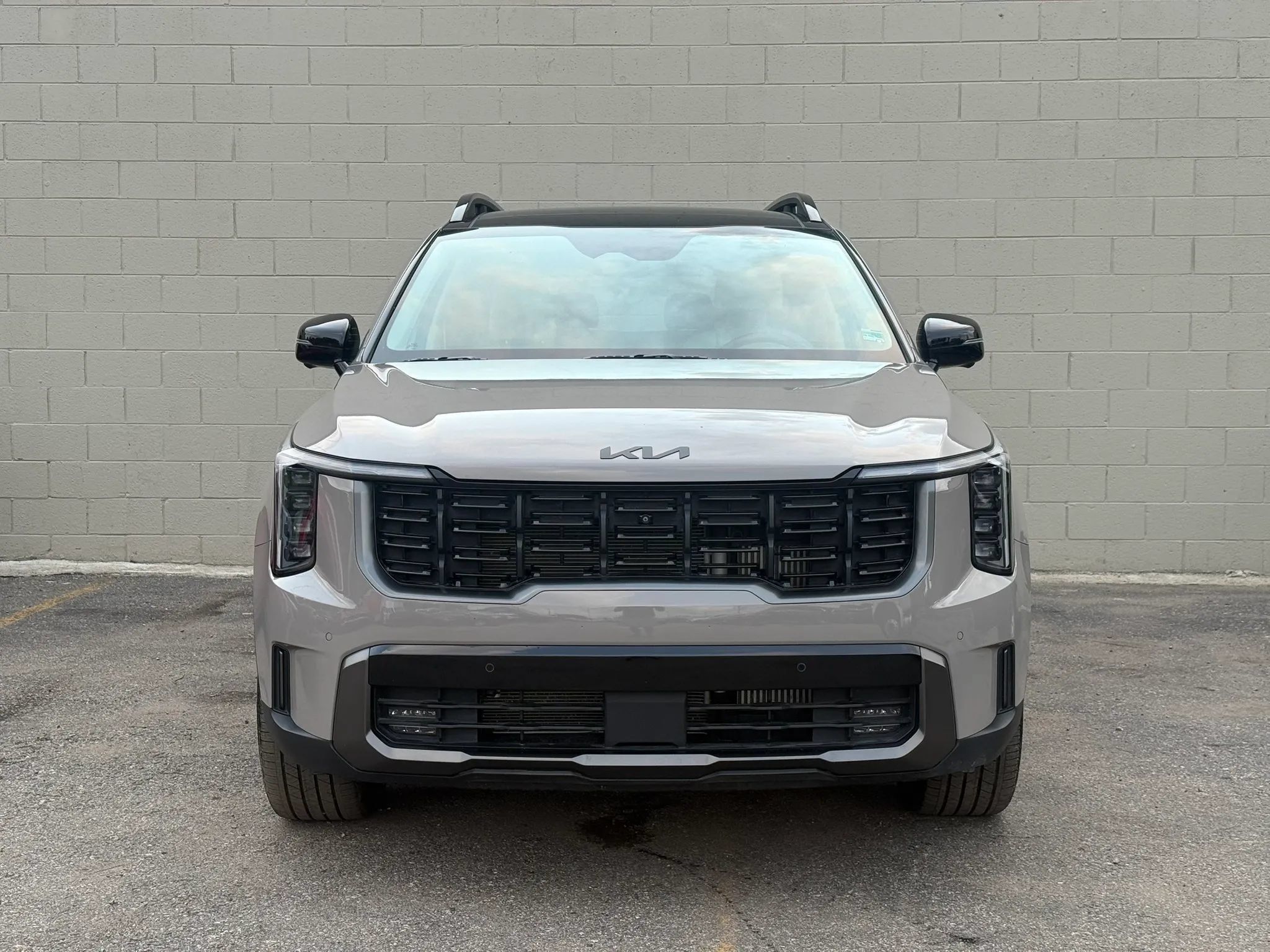Used 2025 Kia Sorento SX AWD/4WD image 18