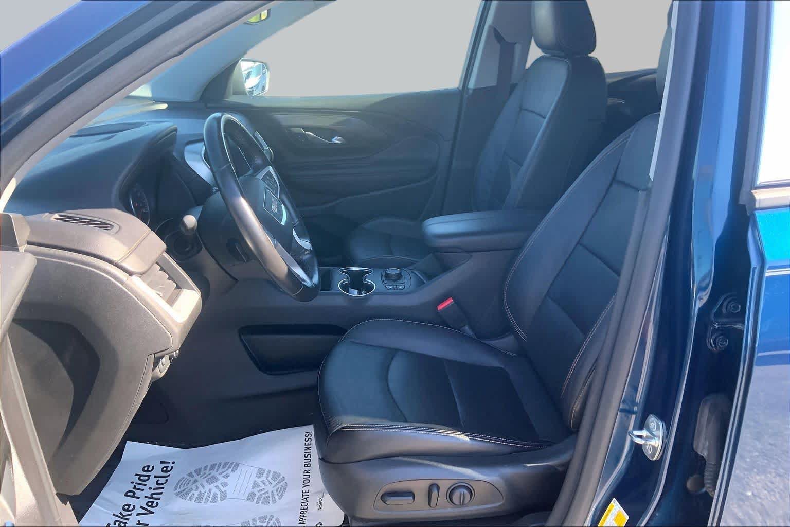 Used 2021 GMC Terrain SLT w/ Infotainment Package II FWD image 8