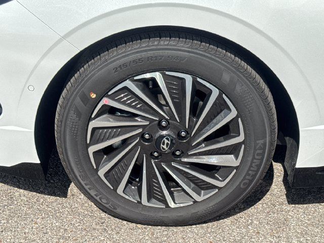 New 2026 Hyundai Sonata Limited FWD image 23