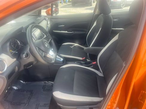 Used 2020 Nissan Versa SV FWD image 21