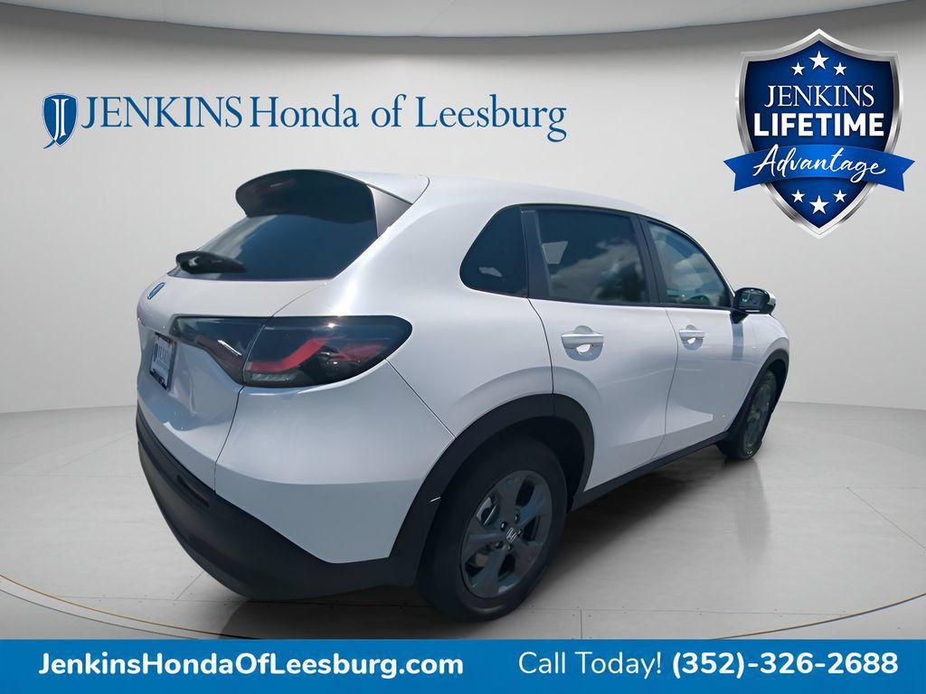 New 2027 Honda HR-V LX image 3