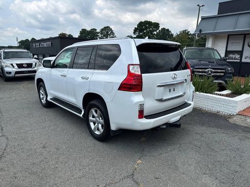 Used 2011 Lexus GX 460 w/ Comfort Plus Pkg AWD/4WD image 4