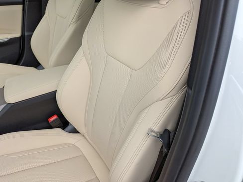 New 2026 BMW 330i xDrive Sedan w/ M Sport Package AWD/4WD image 13