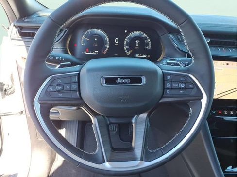 New 2026 Jeep Grand Cherokee 4WD image 19