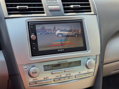 Used 2007 Toyota Camry XLE FWD image 21