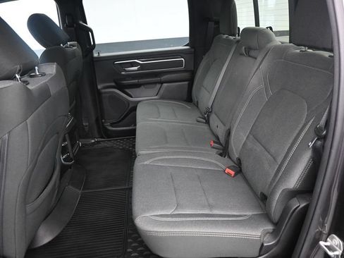 Used 2021 RAM 1500 Big Horn AWD/4WD image 14