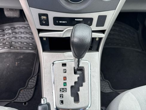 Used 2013 Toyota Corolla LE image 20