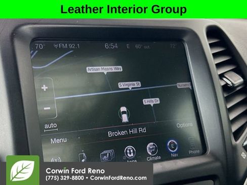 Used 2016 Jeep Cherokee Trailhawk w/ Comfort/Convenience Group image 13