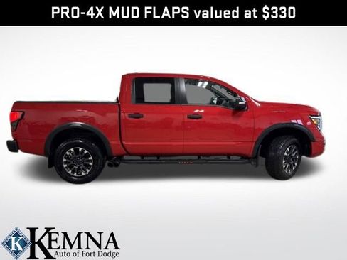 Used 2024 Nissan Titan PRO-4X w/ Pro-4x Convenience Package image 9