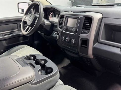 Used 2018 RAM 1500 Express image 16