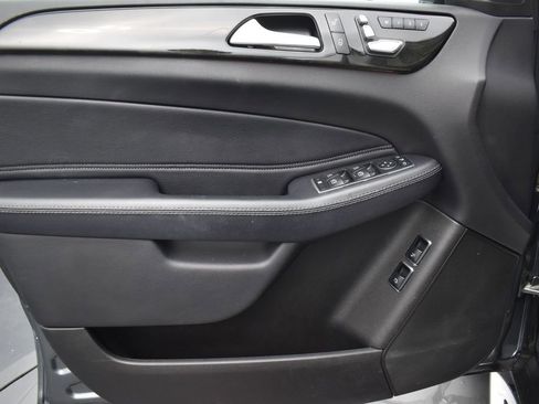 Used 2019 Mercedes-Benz GLS 450 4MATIC image 11
