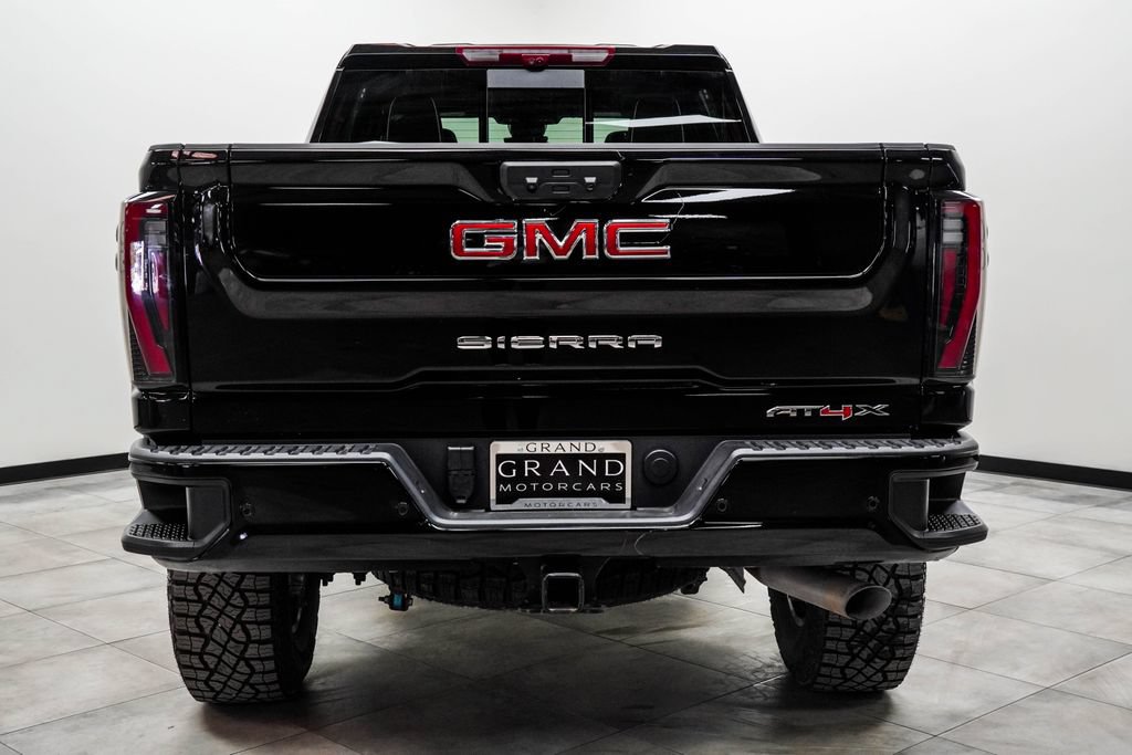 Used 2026 GMC Sierra 2500 AT4X AWD/4WD image 11