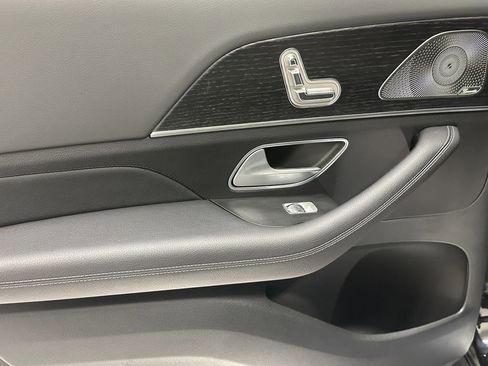 Certified 2024 Mercedes-Benz GLS 450 4MATIC image 26